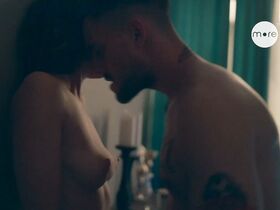 Екатерина Степанова голая, Светлана Новицкая голая, Вильма Кутавичюте голая – Трудные подростки s01e06 (2019) #10