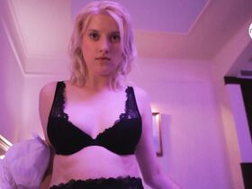 Екатерина Степанова голая, Светлана Новицкая голая, Вильма Кутавичюте голая – Трудные подростки s01e06 (2019) #9