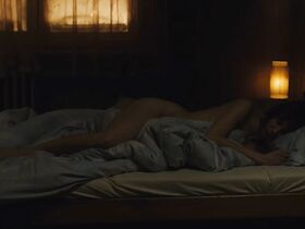 Кристина Малерова голая, Татьяна Паугофова секси – В неведении s01e01 (2019) #3