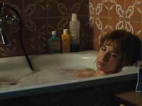 Кристина Малерова голая, Татьяна Паугофова секси – В неведении s01e01 (2019) #7