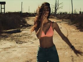 Паула Сартор секси, Виктория Мауретте секси – Что воды оставили позади (2017) #4