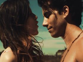 Паула Сартор секси, Виктория Мауретте секси – Что воды оставили позади (2017) #6