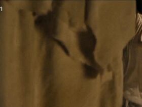 Кристина Канатова секси – Zázračný nos (2016)