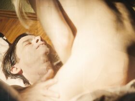 Изабелла Камеро голая – Великолепный 70 s03e01, e03, e04, e09 (2018) #15