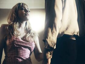 Изабелла Камеро голая – Великолепный 70 s03e01, e03, e04, e09 (2018) #4