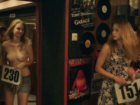 Анита Эспандрова голая, Люция Липенска голая, Микаэла Имрамовска голая, Береника Когоутова голая – Dabing Street s01e03 (2018) #9