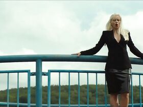 Петра Сенкерикова голая – Пилот (2020) #2