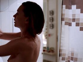 Шарлотта Потрель голая – Линия родства (2019) #8