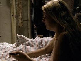 Вероника Кгек Кубаржова голая, Вероника Гаерова голая – Девушка и волшебник (2008) #20