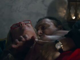 Диана Морова голая – Свинья (2020) #8