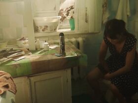 Алёна Михайлова секси – Чики s01e08 (2020) #4