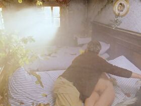 Барбора Шлезингер голая – Дорога за город (2000) #4