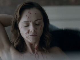 Кристина Риччи секси – Лиззи Борден взяла топор (2014) #7