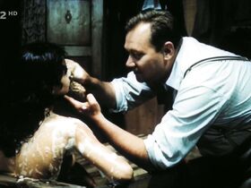 Тереза ​​Бариова голая – Жаворонки на нити (1969) #7