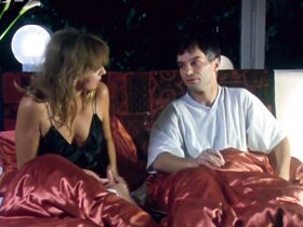 Ивана Хилкова голая – Придётся тебя совратить (2002) #26