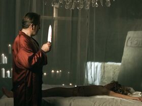 Стефани Мендони голая – Holy Spirit (2018) #15