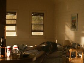 Райли Воулкел секси, Моника Реймунд секси – Кайфтаун s01e08 (2020) #4