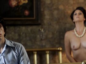 Каталина Мартин голая, Паола Вольпато голая – Принц (2019) #4