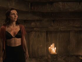 Эшли Лоуренс секси, Энджел Борис голая – Чернокнижник 3: Последняя битва (1999) #18