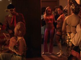 Рада Нилья голая, Эмбер Смит секси, Эссенс Эткинс секси – Торчки (2001) #8