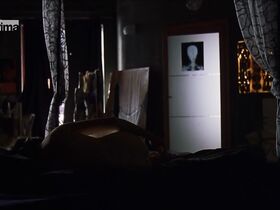 Теодора Ремундова голая – Семейная поездка (2002) #6