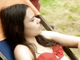 Лилит Грасмаг секси, Анн Бруйе секси – Listening Eyes (2017) #5