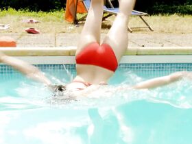 Лилит Грасмаг секси, Анн Бруйе секси – Listening Eyes (2017) #7