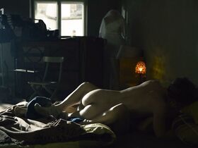 Дженовефа Бокова секси – Green Horse Rustlers (2016) #6