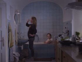 Петра Несвачилова секси – Sněží! (2019) #6