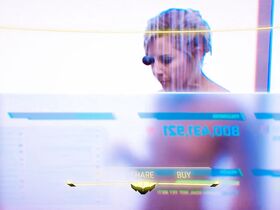 Джиджи Эджли секси – Хэштег (2019) #13