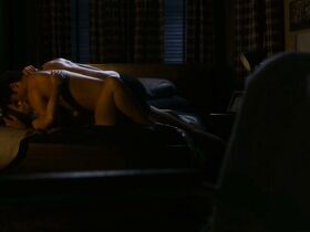 Джои Кинг секси, Меган Янг секси – Калейдоскоп поцелуев 2 (2020)