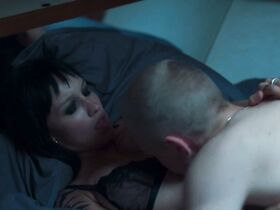 Роз-Мари Перро секси – Цель номер один (2020) #6