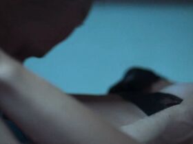 Роз-Мари Перро секси – Цель номер один (2020) #7