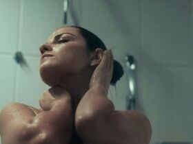 Майте Перрони Беорлеги голая – Тёмное желание s01e01, e02, e03, e04, e05, e09 (2020) #12