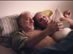 Элизабет Нидерер голая – Parents (2019) #9