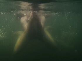 Александра Поплавска голая, Пола Бласик голая, Нель Качмарек голая – Вызов (2020) #7