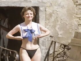 Вероника Канская голая, Катерина Лойдова голая, Петра Пышова секси – Солнце, сено, эротика (1991) #22