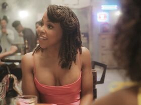 Кейджей Смит секси, Нови Браун секси – Sister Code (2019) #13