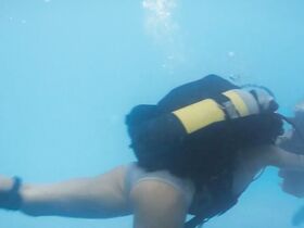 Таня Рэймонд секси – Глубокое синее море 3 (2020) #24