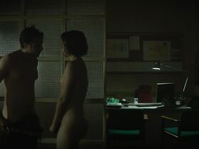 Ноэми Мерлан голая, Эмманюэль Берко секси – Джамбо (2020) #29