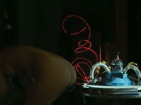 Ноэми Мерлан голая, Эмманюэль Берко секси – Джамбо (2020) #3