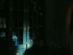 Ноэми Мерлан голая, Эмманюэль Берко секси – Джамбо (2020) #8