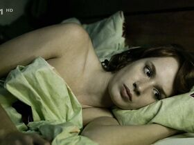 Татьяна Паугофова секси – Мозговой штурм (2008) #3