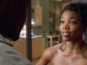 Ким Портер секси, Гэбриэл Юнион секси, Сьюзэн Дэлиан секси, Тамала Джонс секси, Джули Бенц секси – Братья (2001) #31