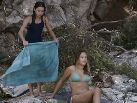 Грация Филипович секси, Ванеса Видакович Натрлин секси – Добро пожаловать в рай (2017) #4