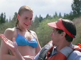 Пегги Трентини голая, Дженнифер Раньон секси, Лори Саттон голая – Вверх по течению (1984) #12