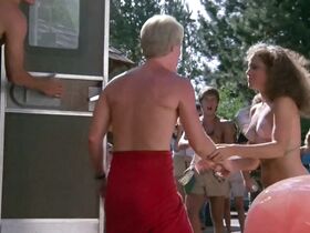 Пегги Трентини голая, Дженнифер Раньон секси, Лори Саттон голая – Вверх по течению (1984) #4