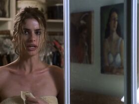 Тара Рид голая, Эмили Проктер голая – Обнаженные тела (1999) #2