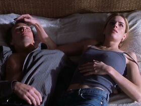 Тара Рид голая, Эмили Проктер голая – Обнаженные тела (1999) #30