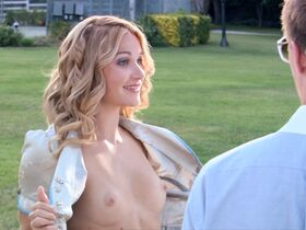 Николь Рэйберн голая, Изабелла Скорупко голая – Клуб «Кошечка» (2007)